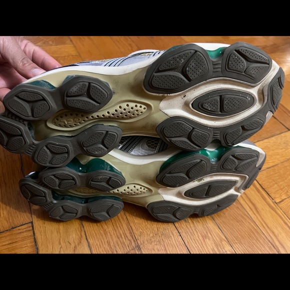 Asics Tan and Black Sneakers - Picture 3 of 4